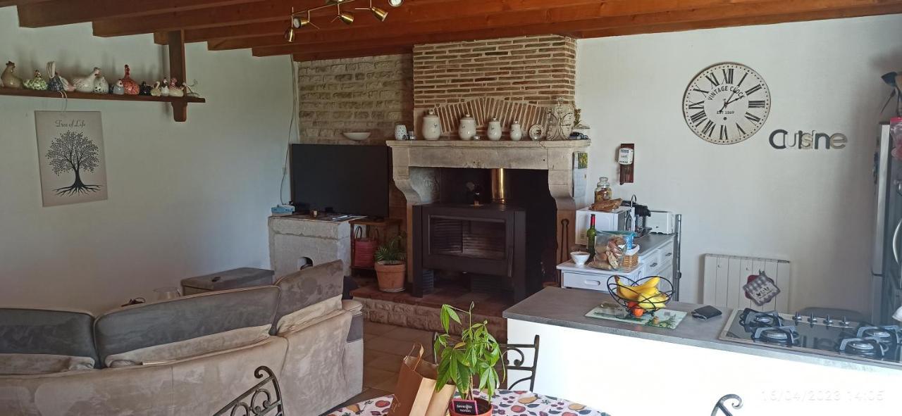 La Maison De Marie Verteuil-sur-Charente Екстериор снимка